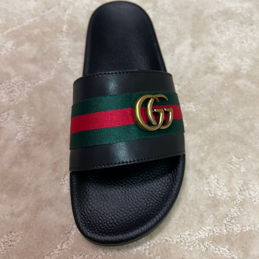 Gucci slides